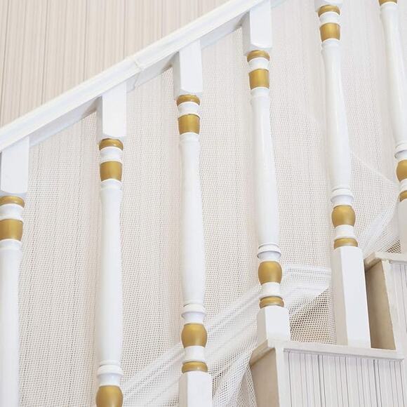 10ft x 3ft White Mesh Banister Guard for Baby Safety - Picture 4 of 4